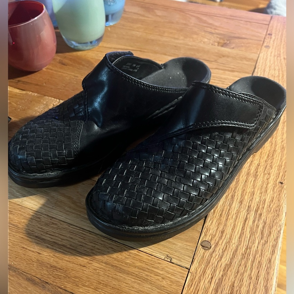 Clarks Black Leather Mule Clogs size 10
